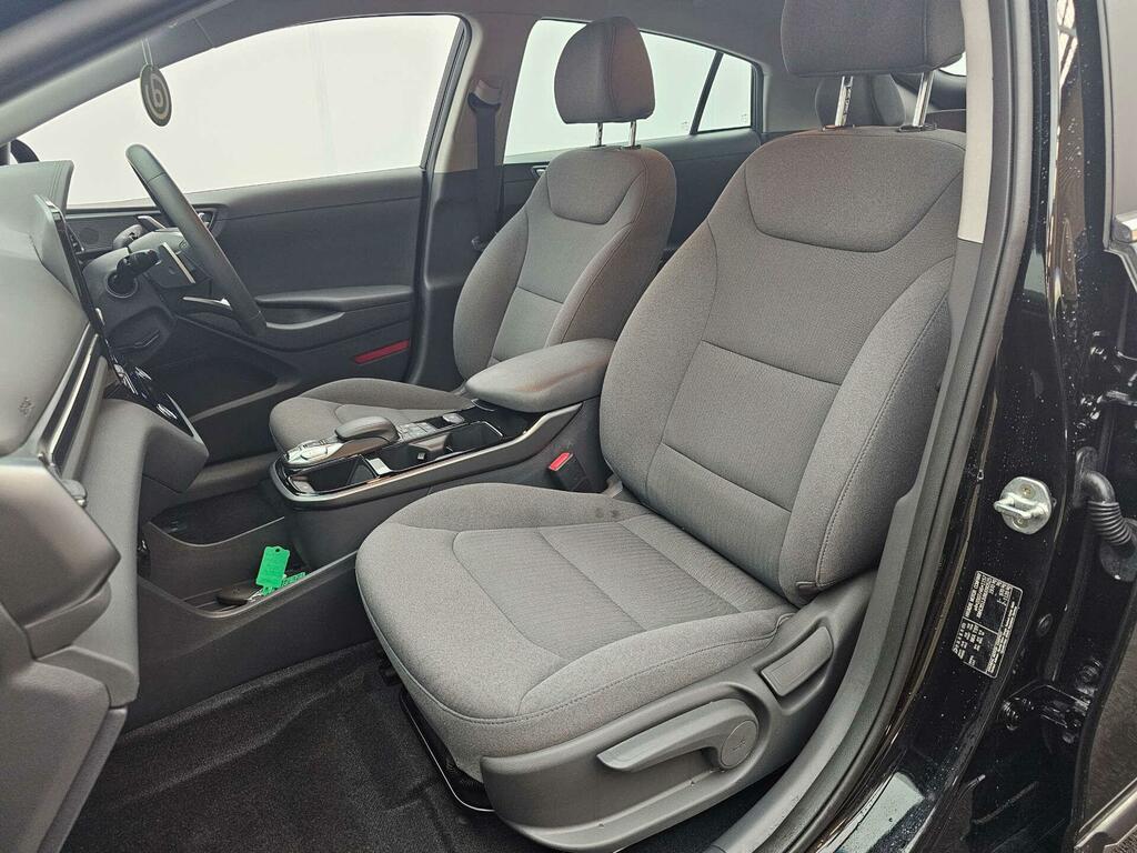 Hyundai Ioniq 1.6 Gdi 105Ps Premium Plug-in Hybrid Black #21