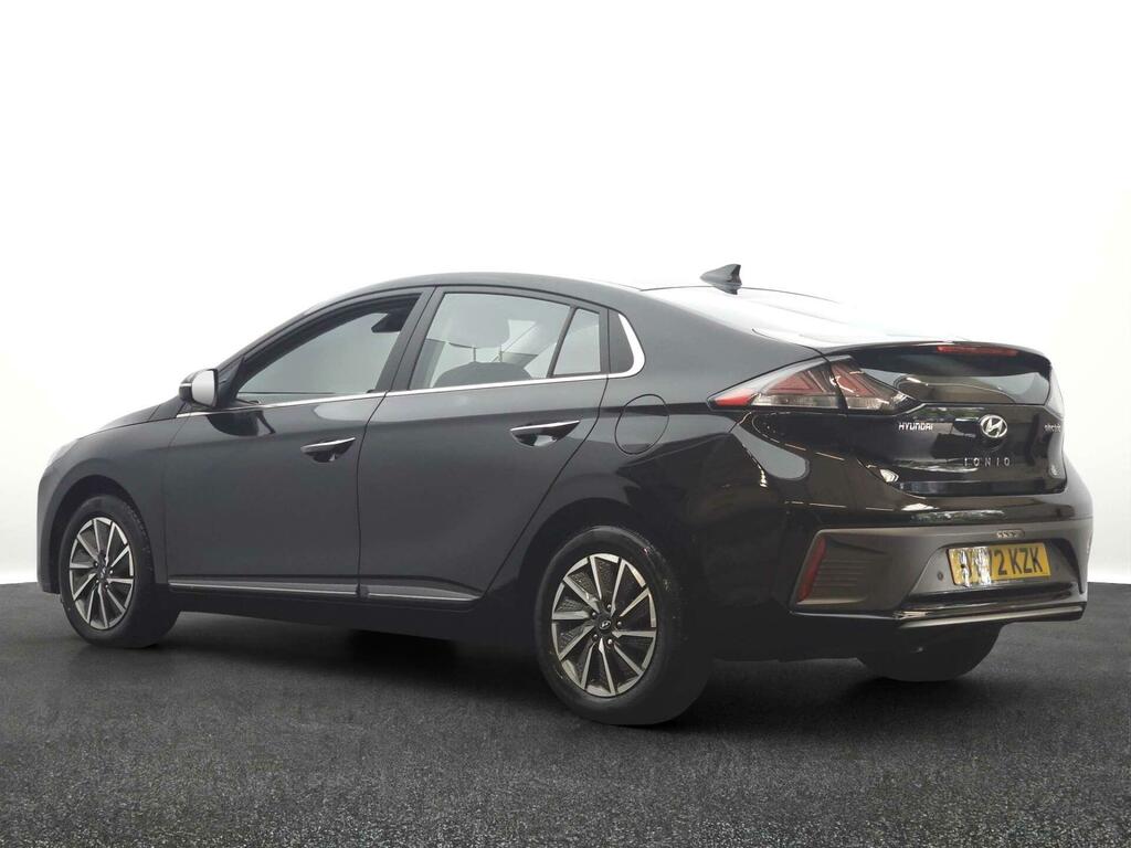 Hyundai Ioniq 1.6 Gdi 105Ps Premium Plug-in Hybrid Black #2