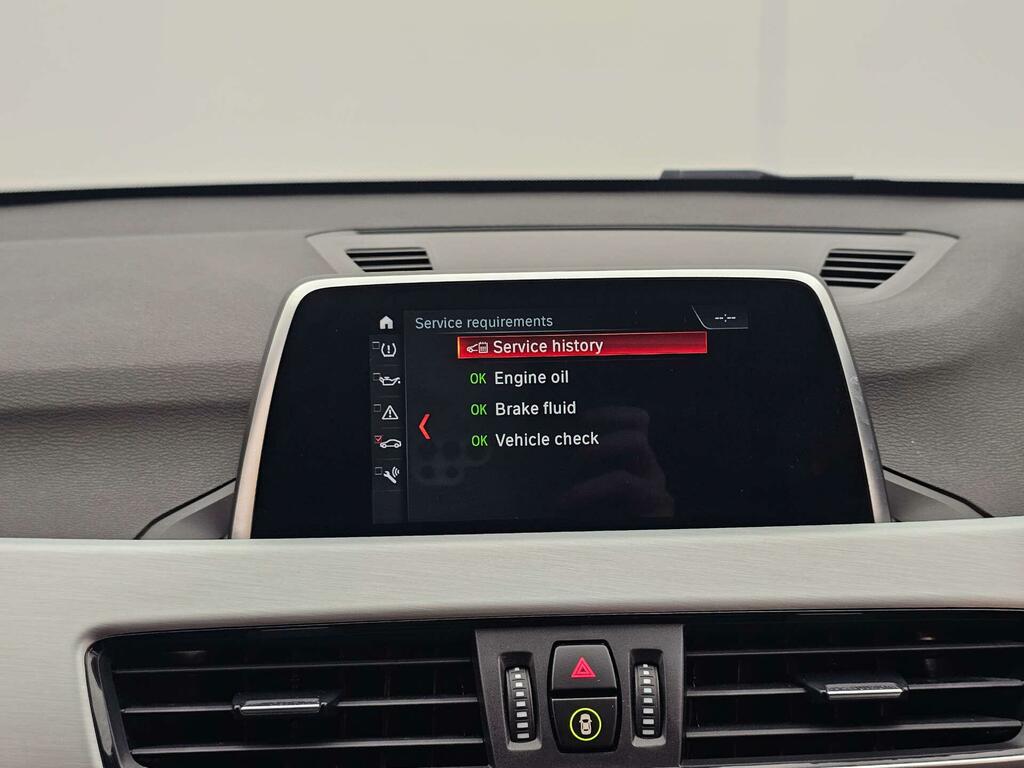 BMW X1 1.5 Sdrive18i Xline 139 Bhp White #22