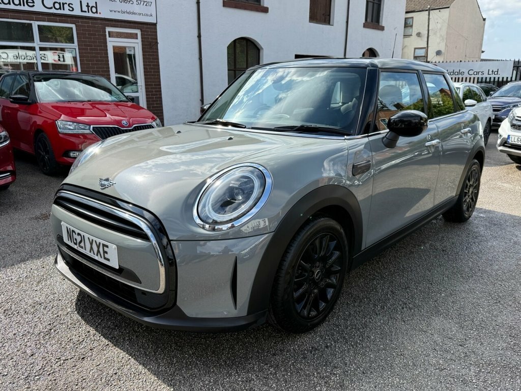 Mini Hatch 1.5L Cooper Classic NG21XXE Grey #3