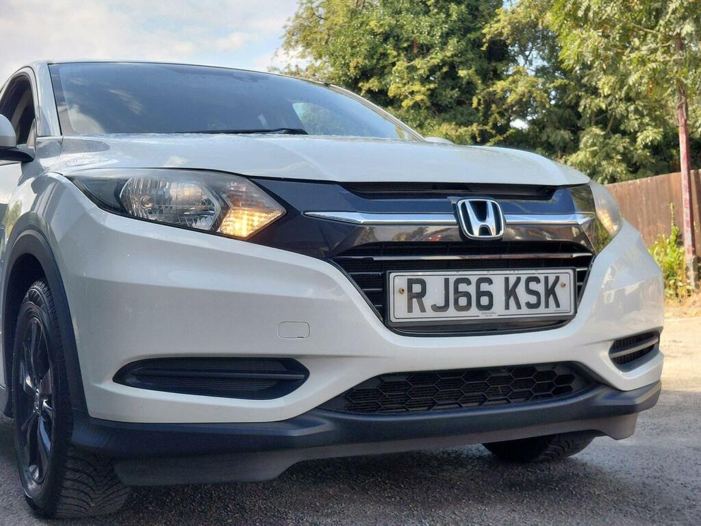 Honda Hr-V 1.6 I-dtec S Euro 6 Ss RJ66KSK White #3