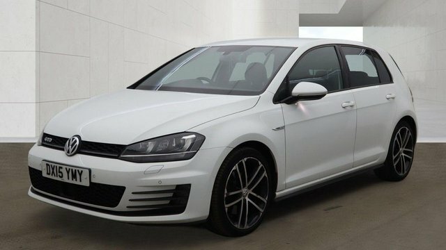Volkswagen Golf 2.0 Tdi Bluemotion Tech DX15YMY White #2