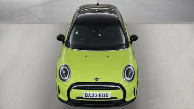 Mini Hatch 1.5 Cooper Classic Hatchback BA23EOD Yellow #6