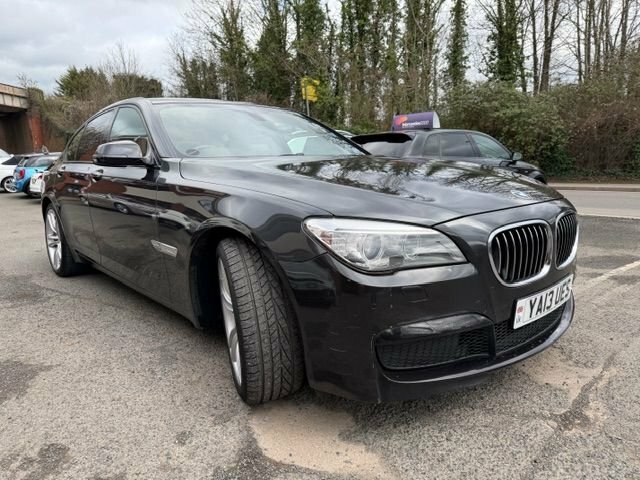 BMW 7 Series 3.0 730D M Sport Grey #2
