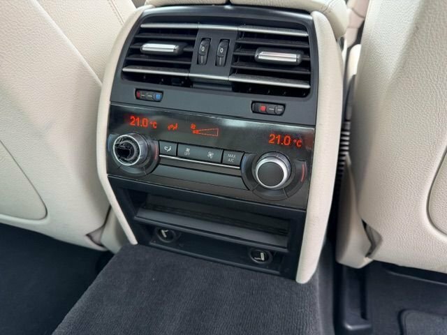 BMW 7 Series  Black #11