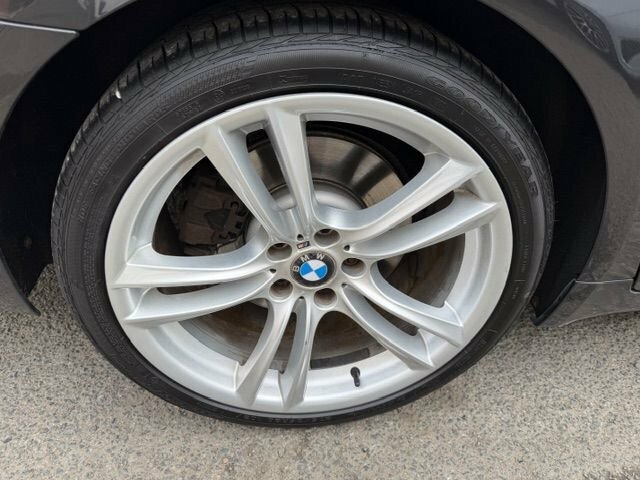 BMW 7 Series  Black #13