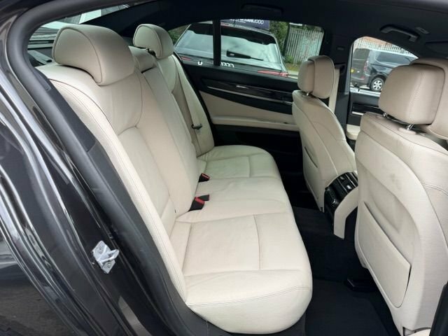 BMW 7 Series  Black #7