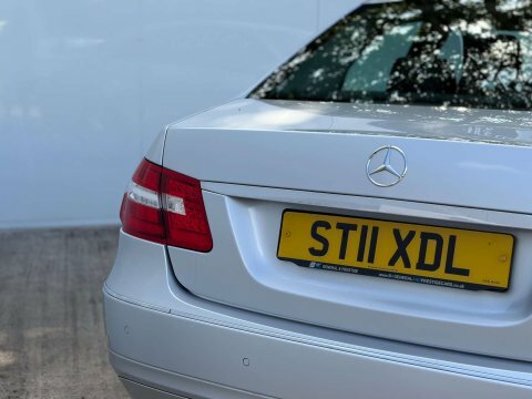 Mercedes-Benz E Class 2.1 E220 Cdi Blueefficiency Avantgarde Tiptronic E White #32