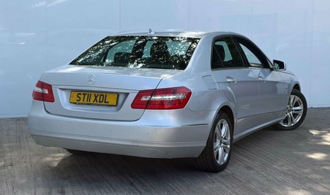 Mercedes-Benz E Class 2.1 E220 Cdi Blueefficiency Avantgarde Tiptronic E White #5