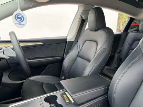 Tesla Model Y Model Y Long White #62