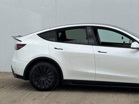 Tesla Model Y Model Y Long White #20