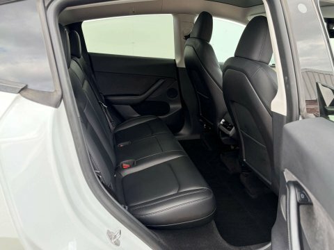 Tesla Model Y Model Y Long White #31
