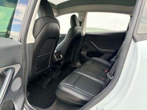 Tesla Model Y Model Y Long White #65