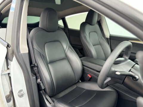 Tesla Model Y Model Y Long White #25