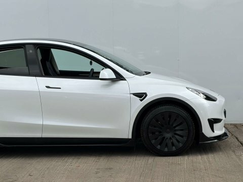 Tesla Model Y Model Y Long White #19