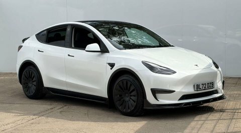 Tesla Model Y Model Y Long White