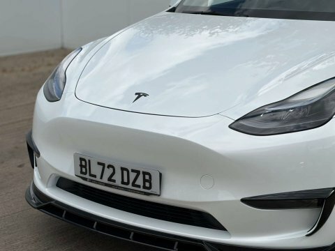 Tesla Model Y Model Y Long White #40