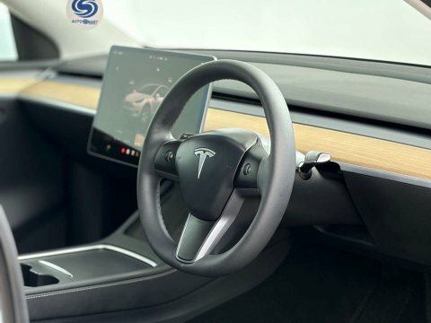Tesla Model Y Model Y Long White #18