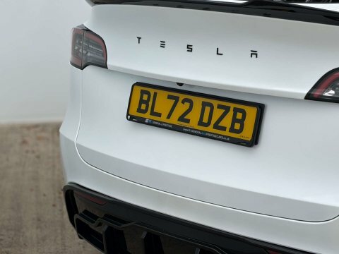 Tesla Model Y Model Y Long White #32