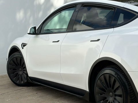 Tesla Model Y Model Y Long White #47