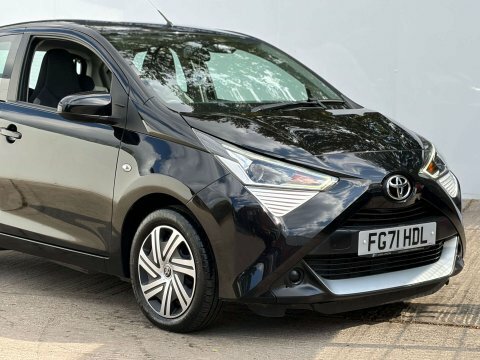 Toyota Aygo X -Play Tss Vvt-i Black #2