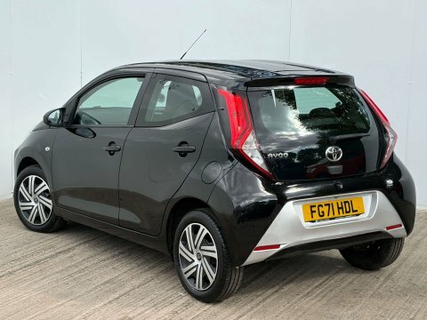 Toyota Aygo X -Play Tss Vvt-i Black #4