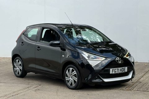 Toyota Aygo X -Play Tss Vvt-i Black #2