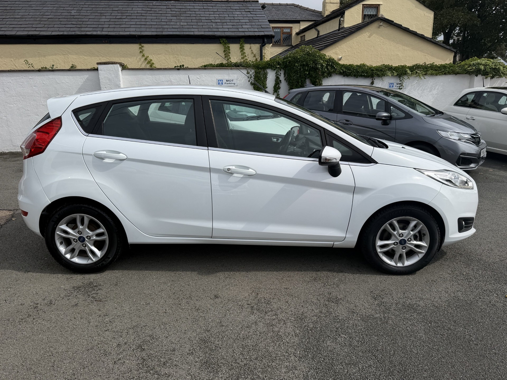 Ford Fiesta Zetec #2