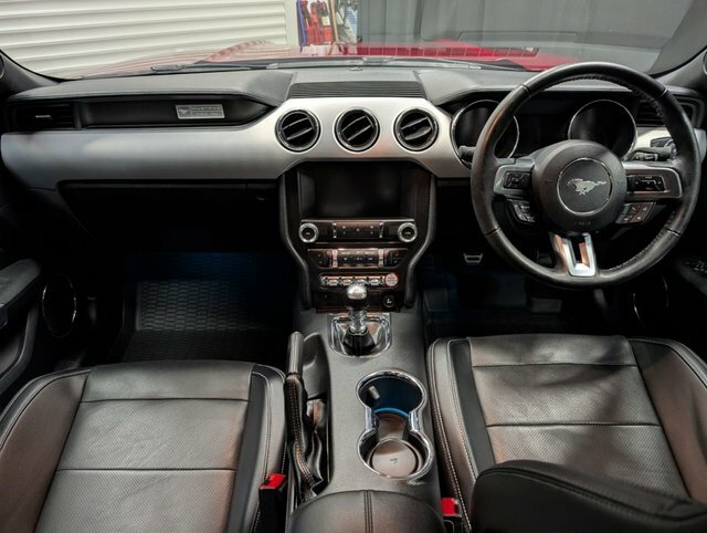 Ford Mustang 2016 5.0 V8 Gt Fastback Euro 6 Red
