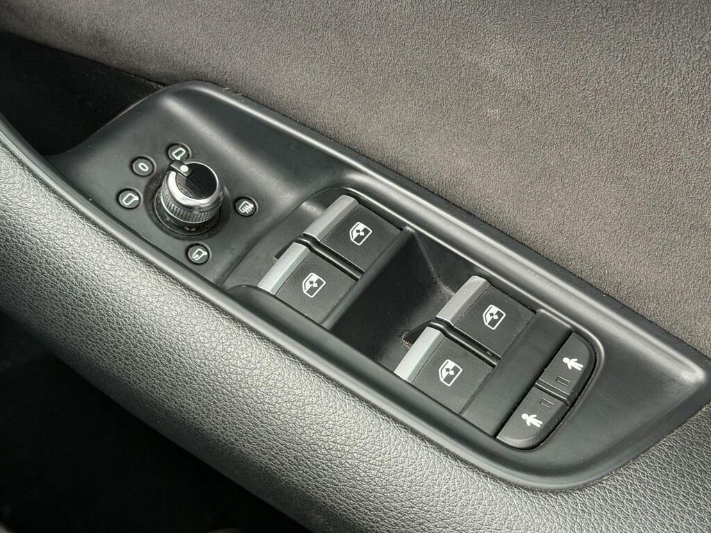 Audi SQ7 4L Null Grey #52