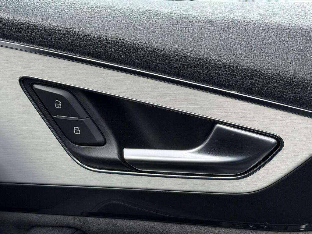 Audi SQ7 4L Null Grey #53