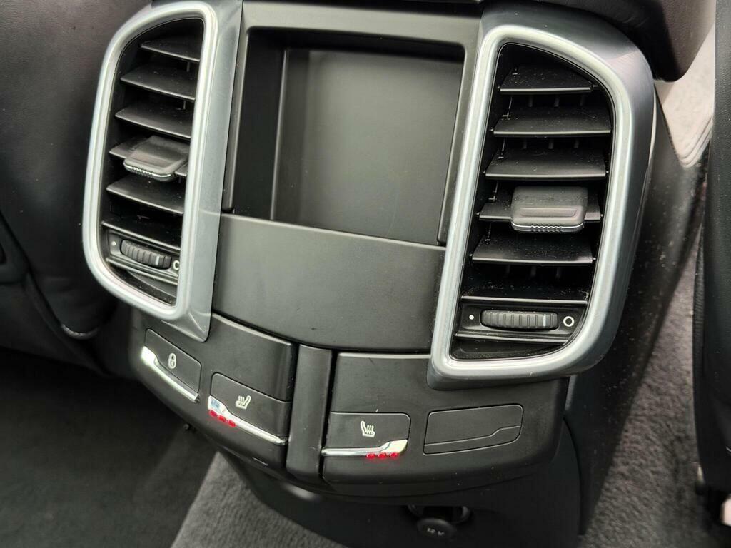 Porsche Cayenne Black #42