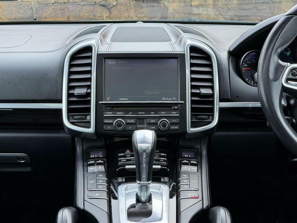 Porsche Cayenne Black #29
