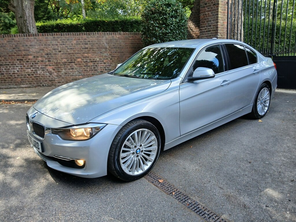 BMW 3 Series 320D Luxury YJ63JZO Silver #4