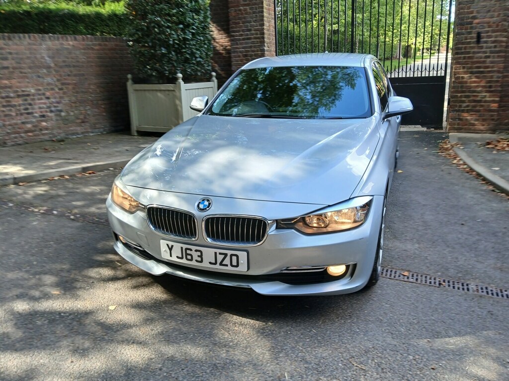 BMW 3 Series 320D Luxury YJ63JZO Silver #2