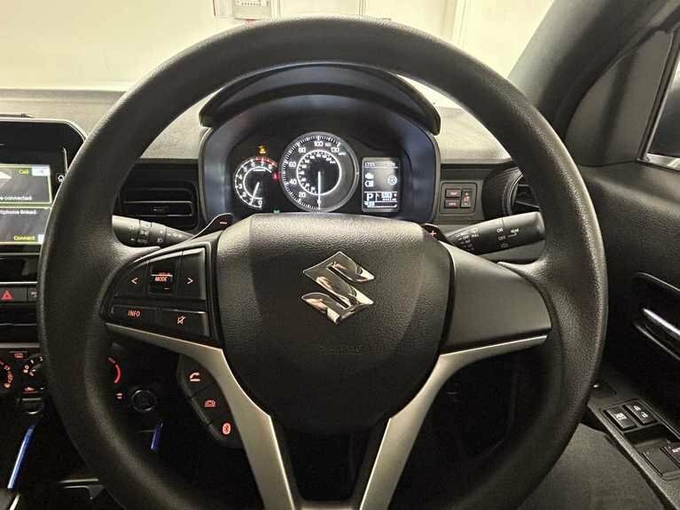 Suzuki Ignis Hatchback White #34