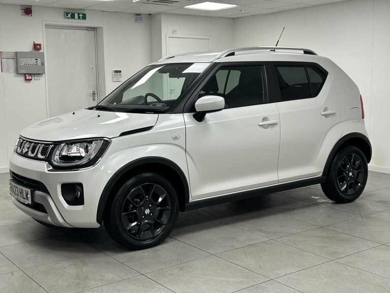 Suzuki Ignis Hatchback White #17
