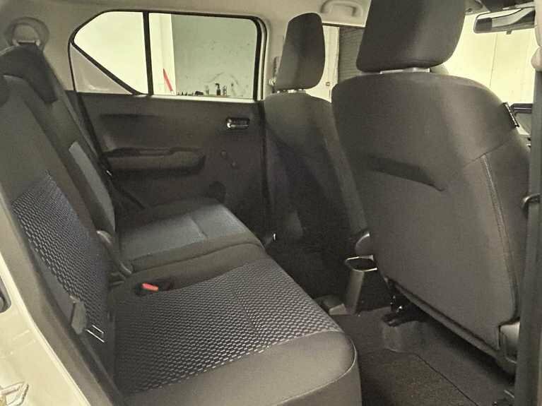 Suzuki Ignis Hatchback White #30