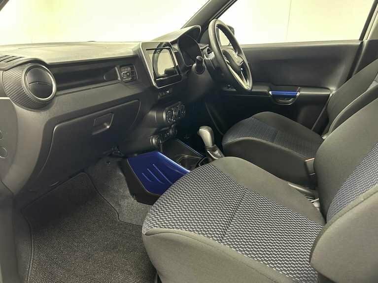 Suzuki Ignis Hatchback White #28