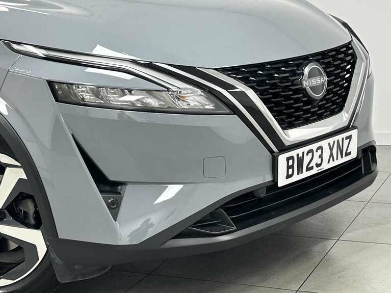 Nissan Qashqai 1.3 Dig-t Mh 158 N-connecta BW23XNZ #2