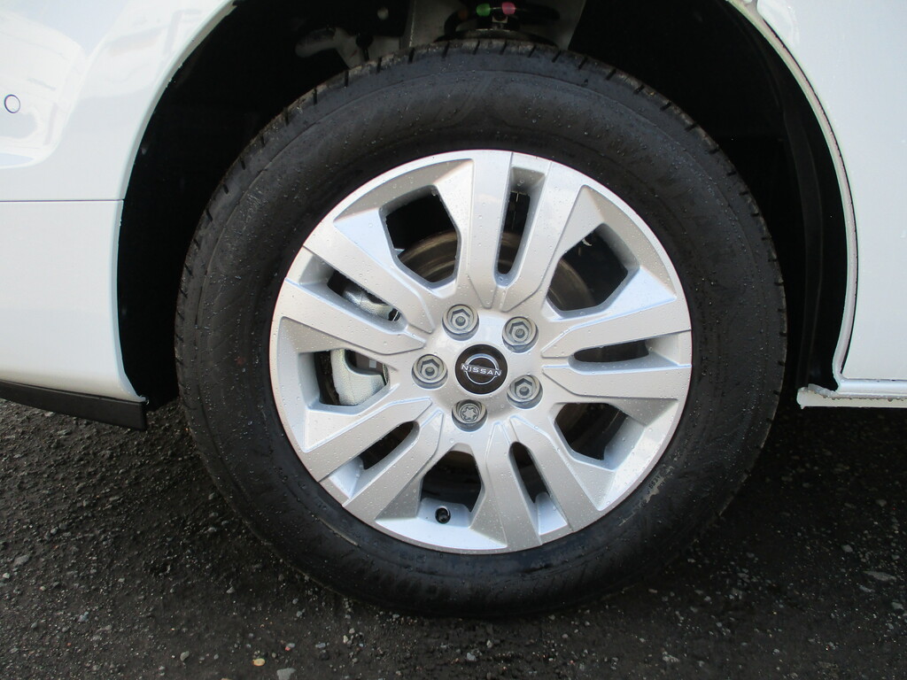 Nissan Diesel #16