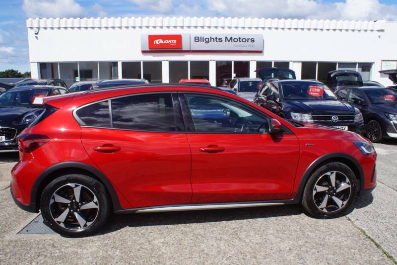 Ford Focus 1.0 Ecoboost Hybrid Mhev Active WF23KPO Red #2