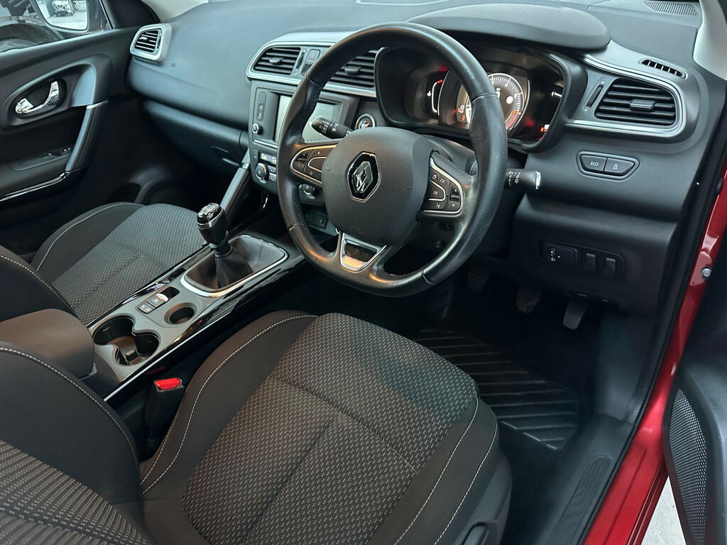 Renault Kadjar 1.2 Tce Dynamique Nav Euro 6 Ss MM17EZA Red #3