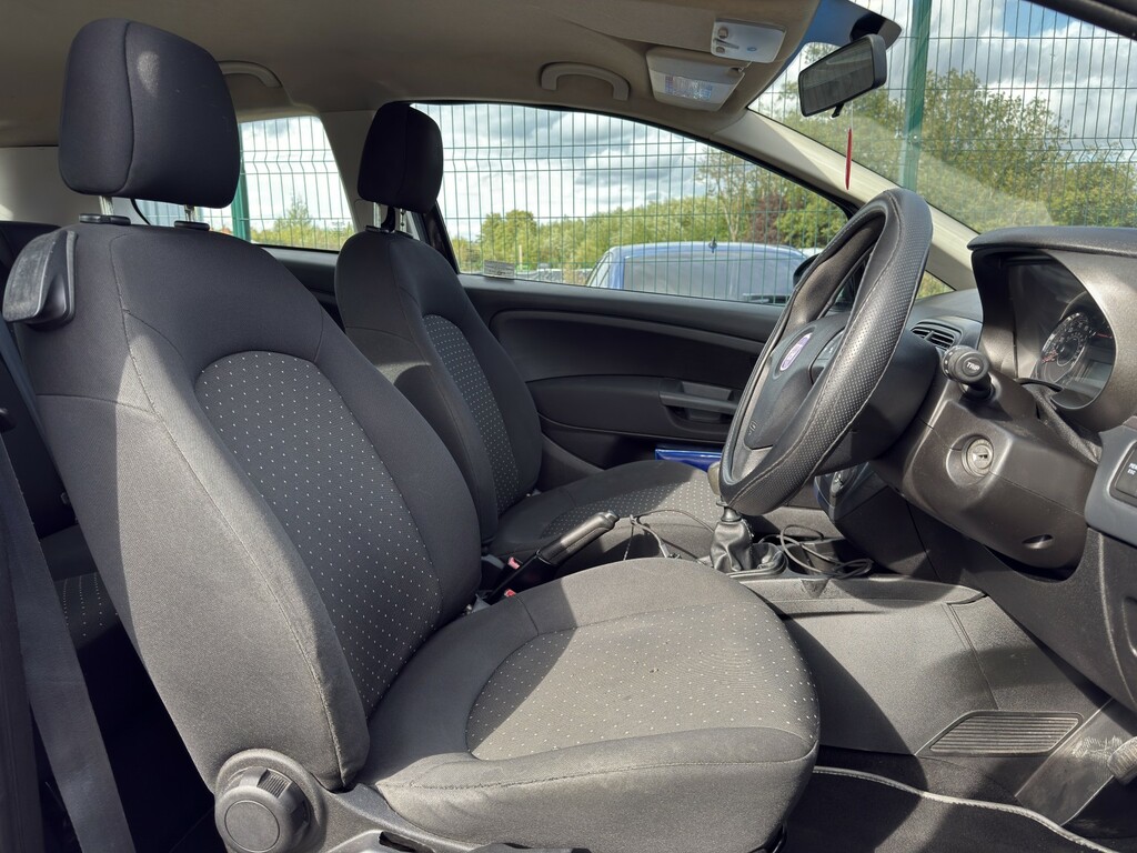 Fiat Grande Punto 1.4 Active Hatchback Blue #13