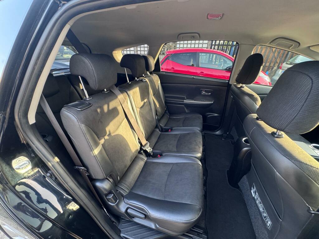 Toyota Prius+ Excel Plus Grey #17