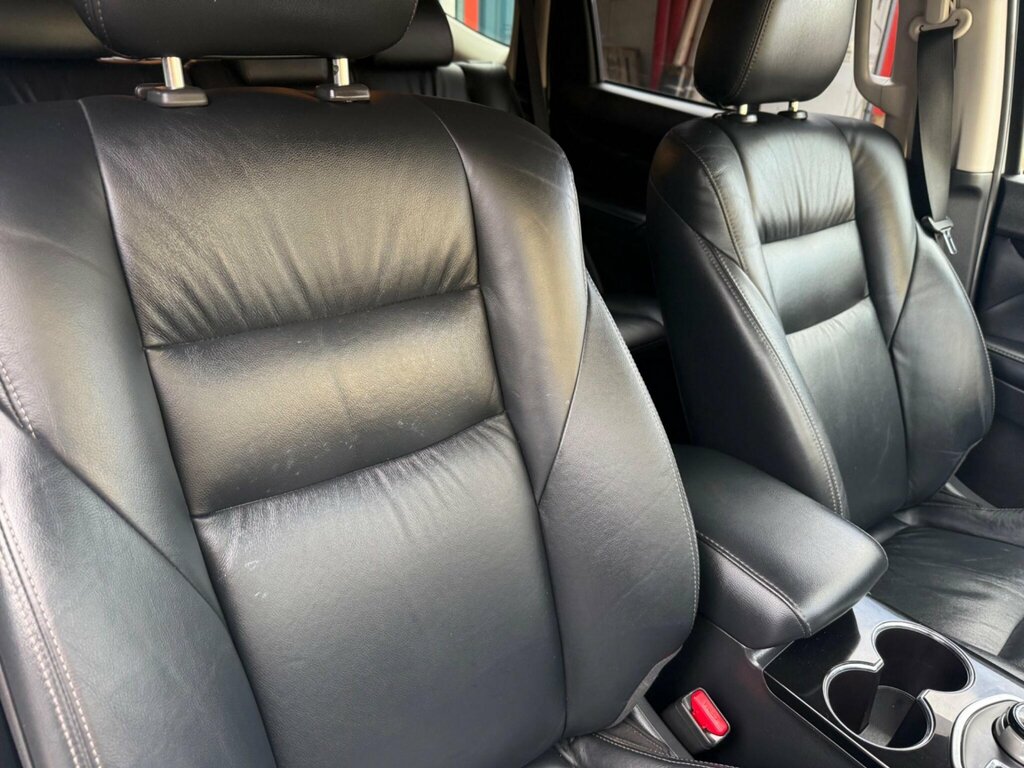 Mitsubishi Shogun Sport D 4 Red #15
