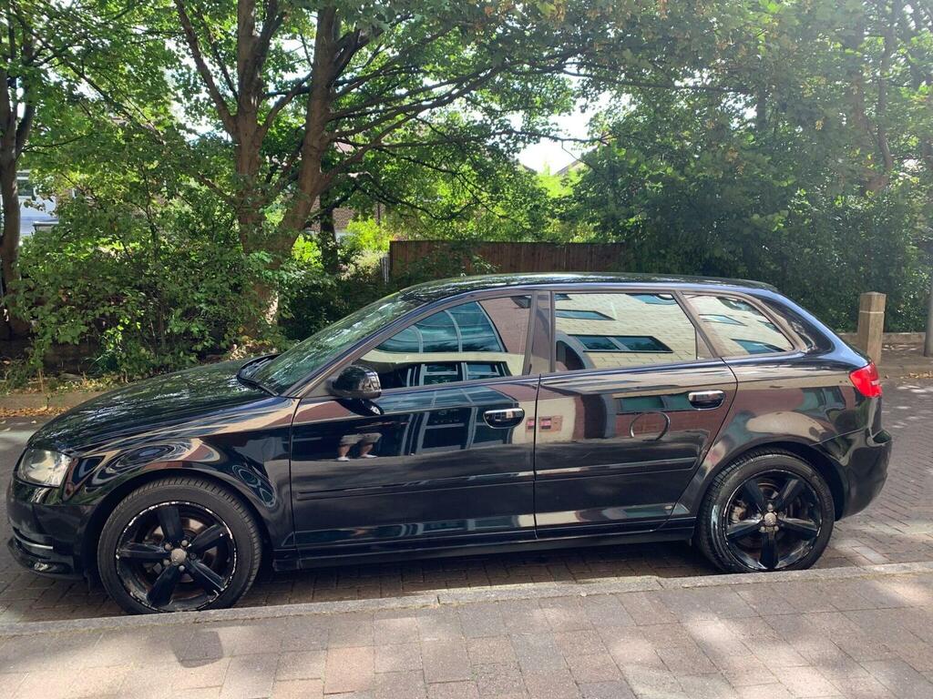 Audi A3 1.6 Technik Sportback Euro 5 201060 Black #4