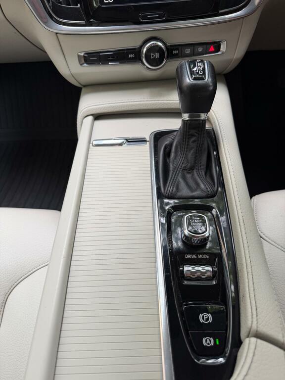 Volvo V90  Blue #16