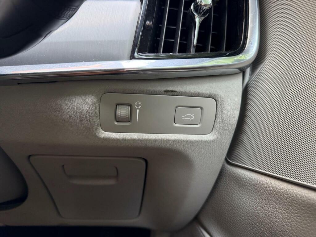 Volvo V90  Blue #26