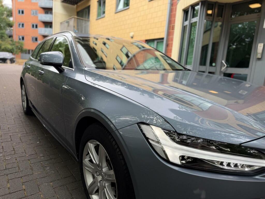 Volvo V90  Blue #31